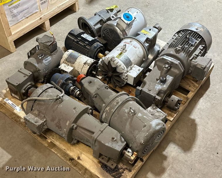 image for item MB9756 (4) electric motors