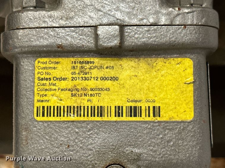 image for item MB9756 (4) electric motors