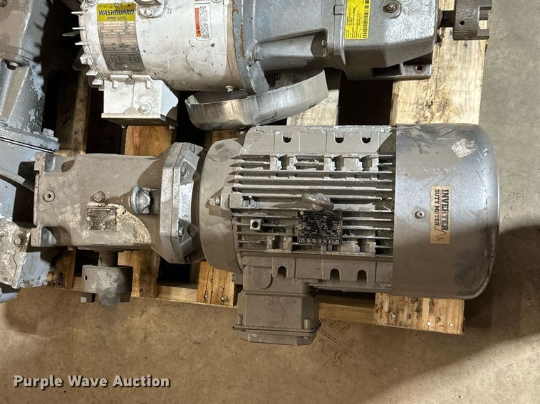 image for item MB9756 (4) electric motors