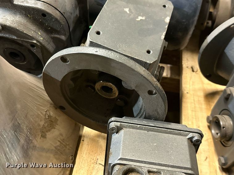 image for item MB9758 (7) electric motors