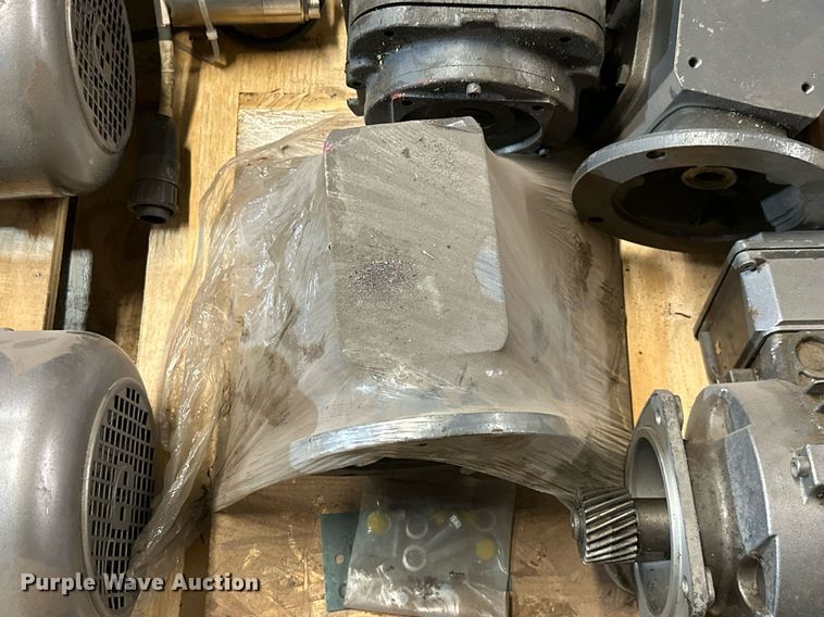 image for item MB9758 (7) electric motors