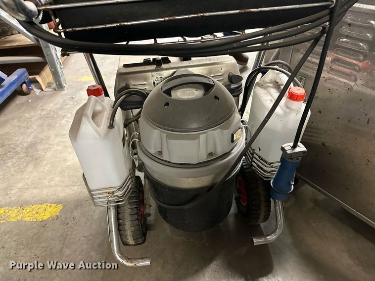 image for item MB9761 Cleaning equipment