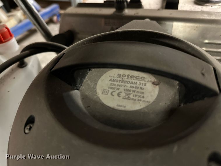 image for item MB9761 Cleaning equipment