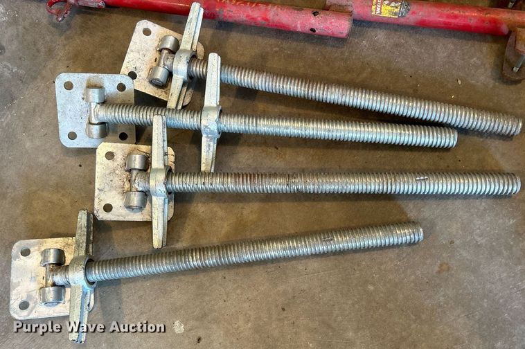 image for item MD9002 Waco  scaffolding