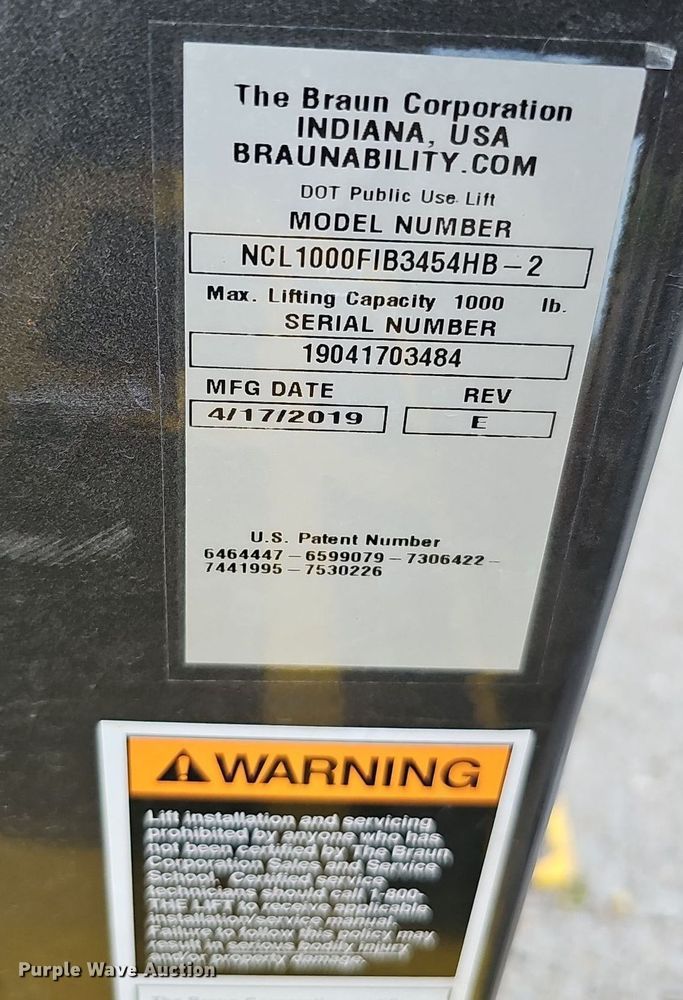 image for item MD9928 2019 BraunAbility NCL1000FIB345HB-2  wheel chair lift