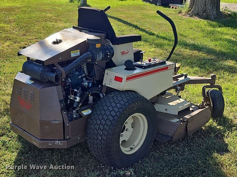 image for item MD9930 Grasshopper 325  ZTR lawn mower