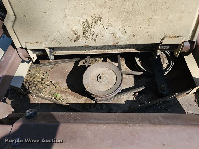 image for item MD9930 Grasshopper 325  ZTR lawn mower