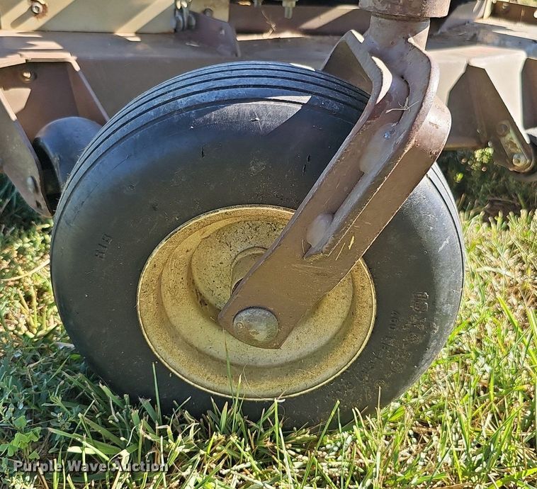 image for item MD9930 Grasshopper 325  ZTR lawn mower