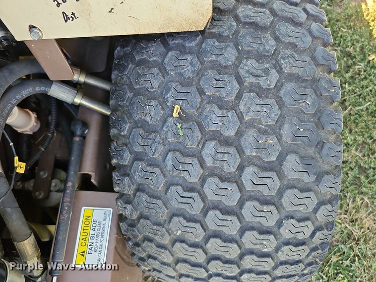 image for item MD9930 Grasshopper 325  ZTR lawn mower