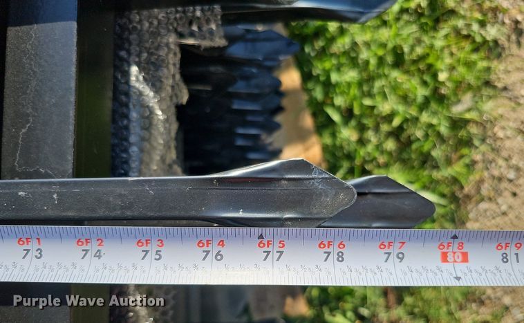 image for item MD9931 (20) 10' L x 6' 6" H wrought iron site fencing