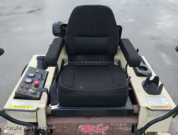 image for item MD9964 Grasshopper 329  ZTR lawn mower