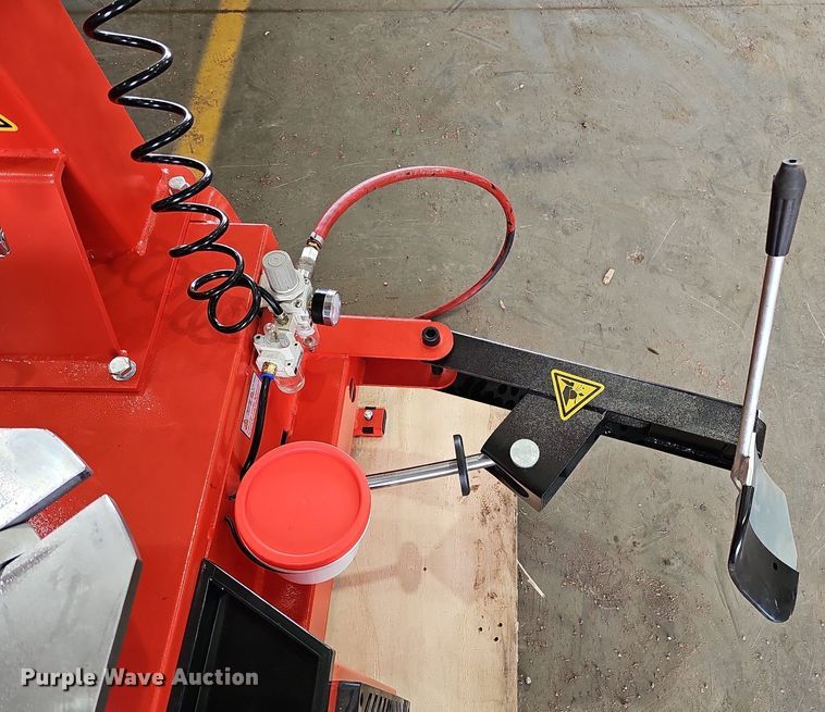 image for item MD9965 2023  tire machine