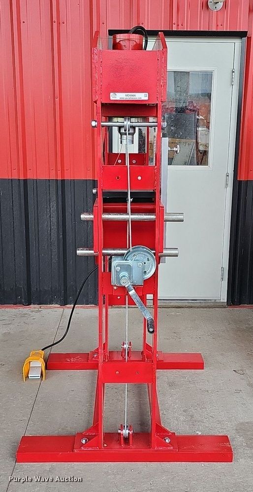 image for item MD9966 Hydraulic press