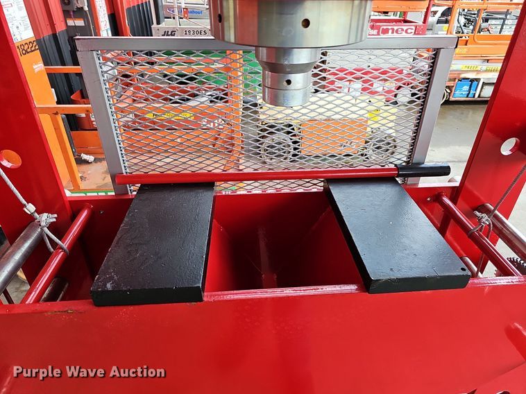 image for item MD9966 Hydraulic press