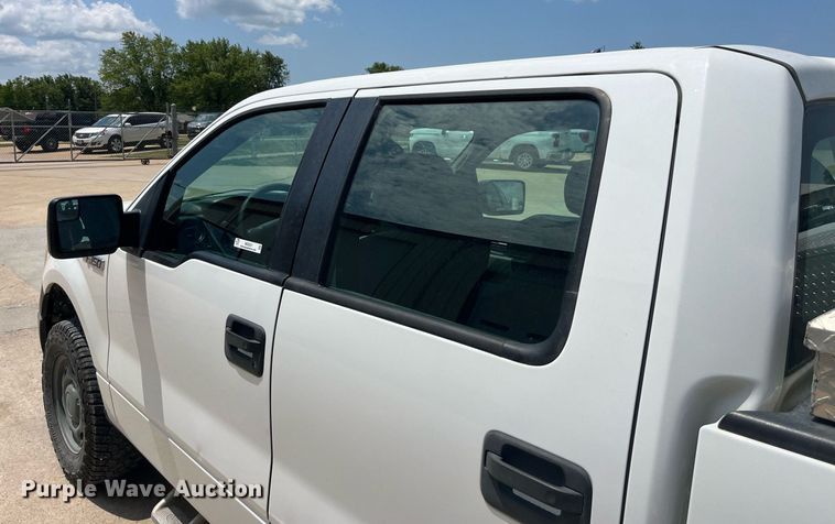 image for item MG9351 2011 Ford F150 XL  SuperCrew pickup truck