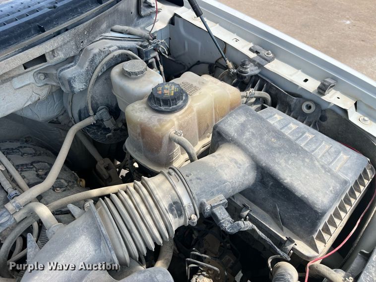 image for item MG9351 2011 Ford F150 XL  SuperCrew pickup truck