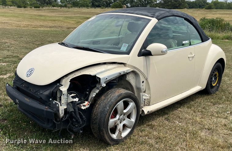 image for item MG9377 2006 Volkswagen New Beetle