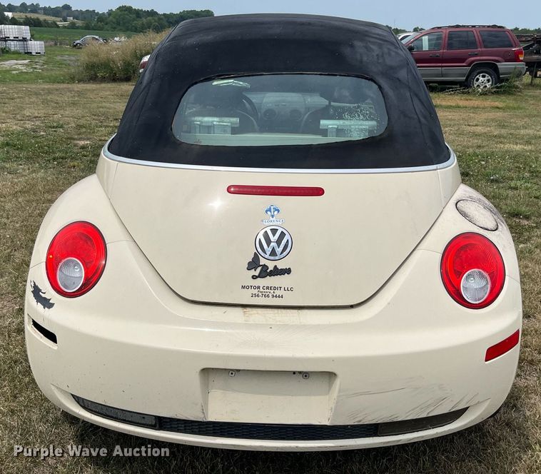 image for item MG9377 2006 Volkswagen New Beetle