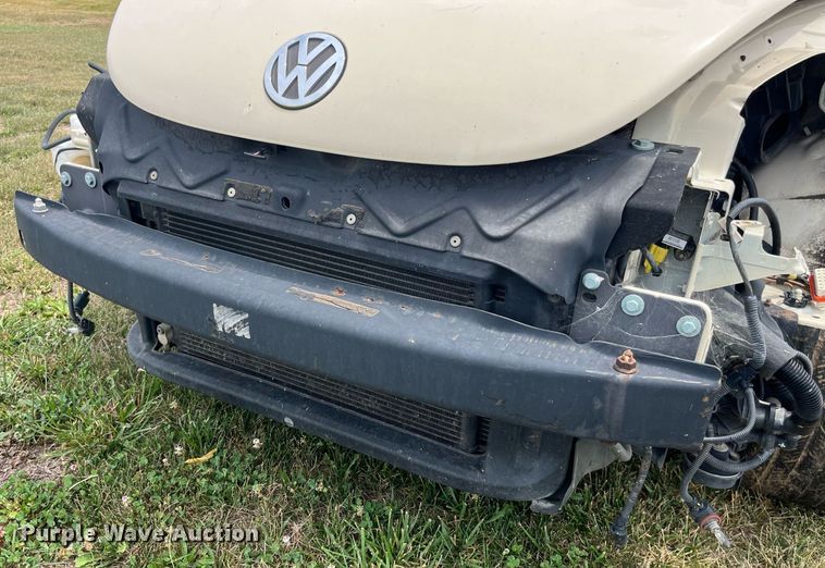 image for item MG9377 2006 Volkswagen New Beetle