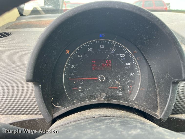 image for item MG9377 2006 Volkswagen New Beetle