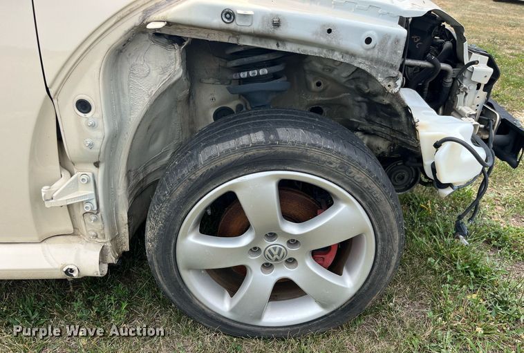 image for item MG9377 2006 Volkswagen New Beetle