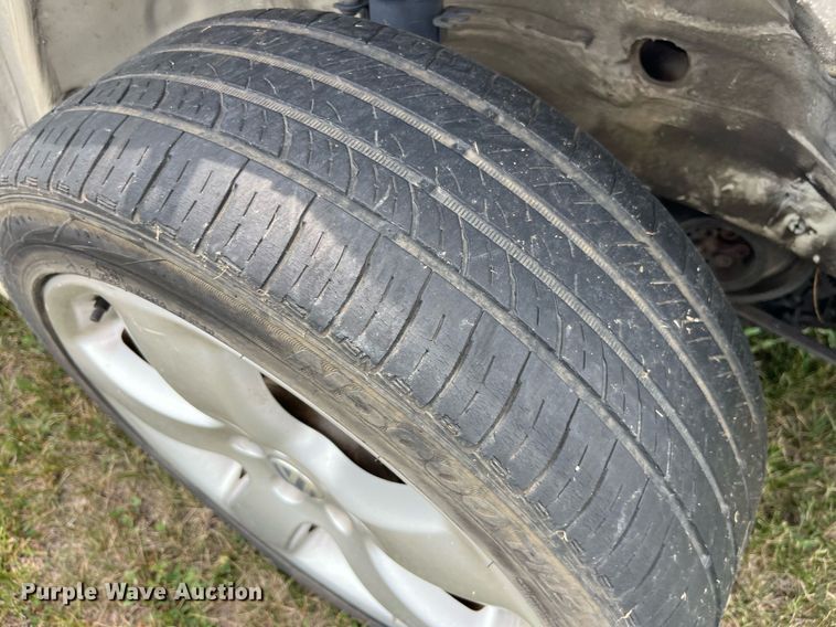 image for item MG9377 2006 Volkswagen New Beetle