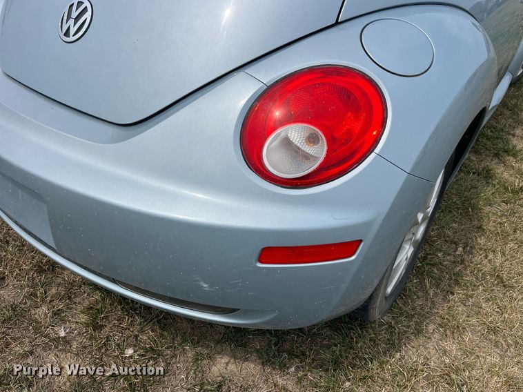 image for item MG9378 2009 Volkswagen New Beetle