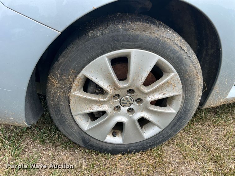 image for item MG9378 2009 Volkswagen New Beetle