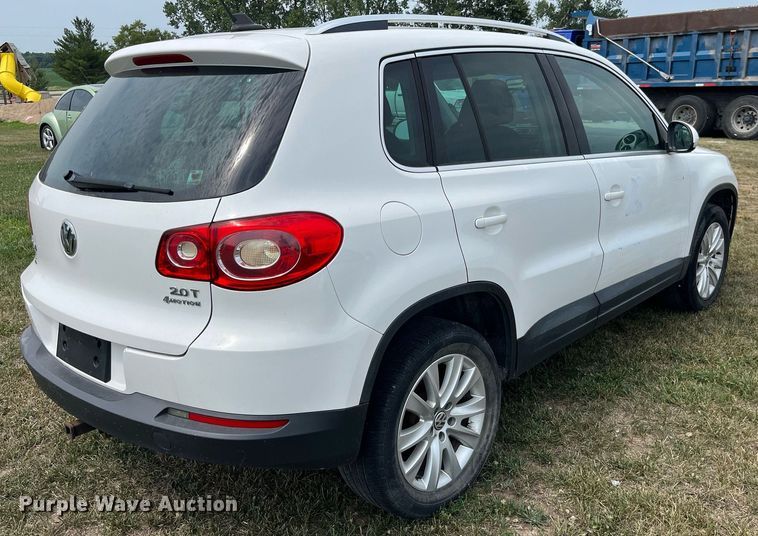 image for item MG9379 2009 Volkswagen Tiguan  SUV