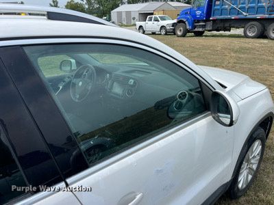 image for item MG9379 2009 Volkswagen Tiguan  SUV