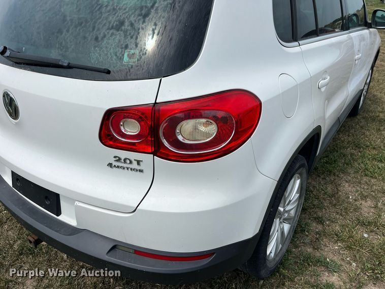 image for item MG9379 2009 Volkswagen Tiguan  SUV