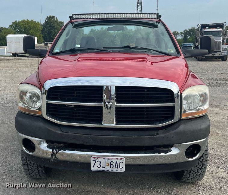 image for item MG9399 2006 Dodge Ram 3500  pickup truck