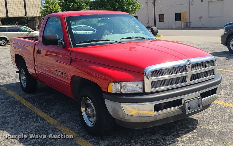 image for item MG9606 1996 Dodge Ram 1500  pickup truck