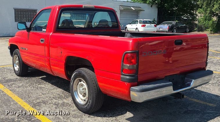 image for item MG9606 1996 Dodge Ram 1500  pickup truck