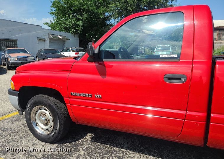 image for item MG9606 1996 Dodge Ram 1500  pickup truck