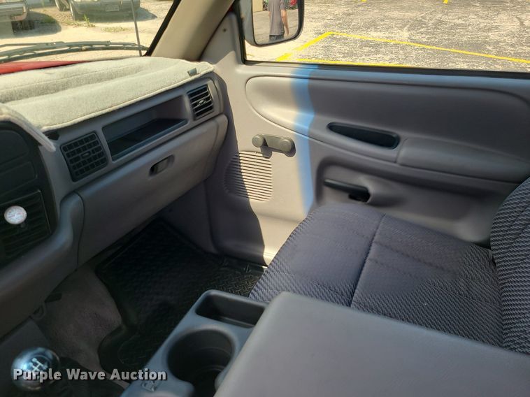 image for item MG9606 1996 Dodge Ram 1500  pickup truck