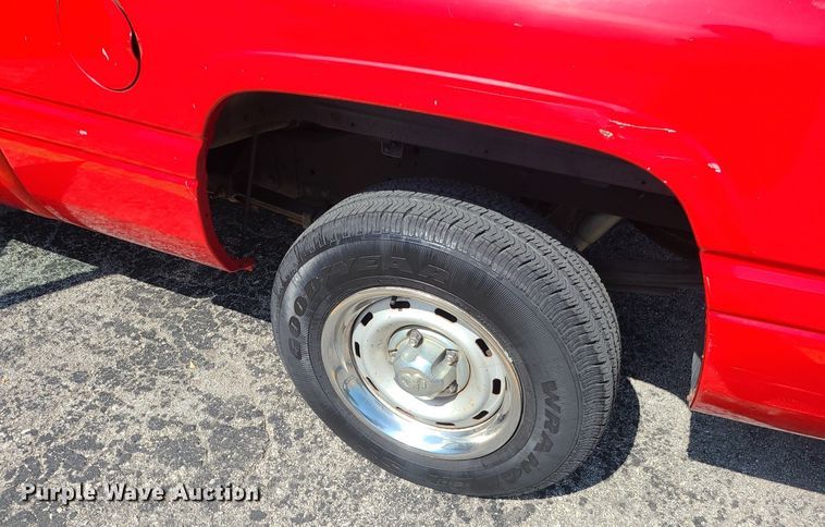 image for item MG9606 1996 Dodge Ram 1500  pickup truck