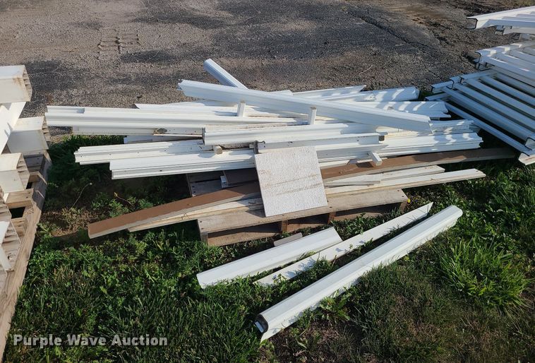 image for item MG9628 Deck materials