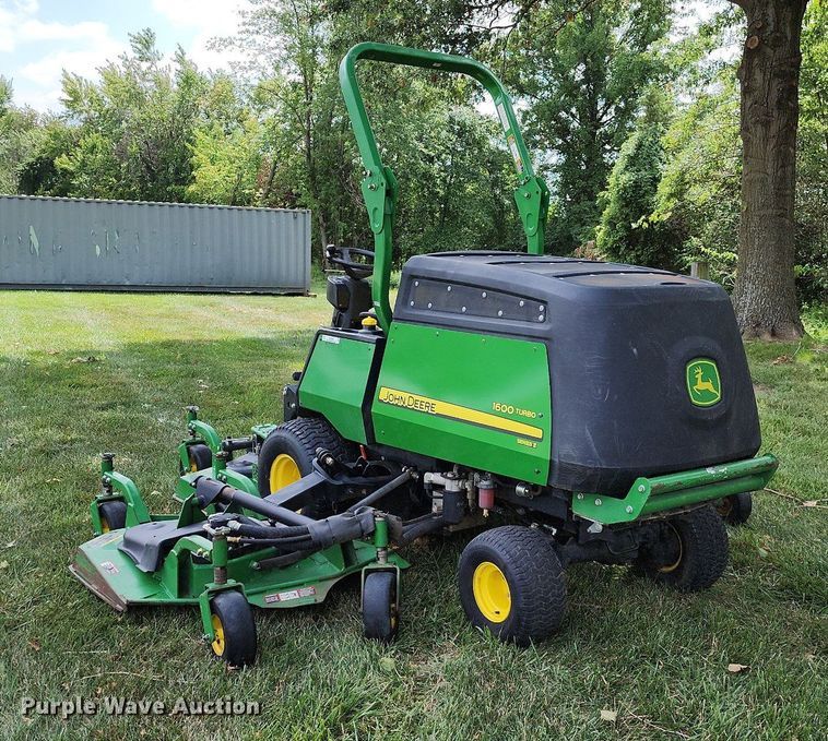 image for item MG9667 John  Deere 1600 Turbo  lawn mower