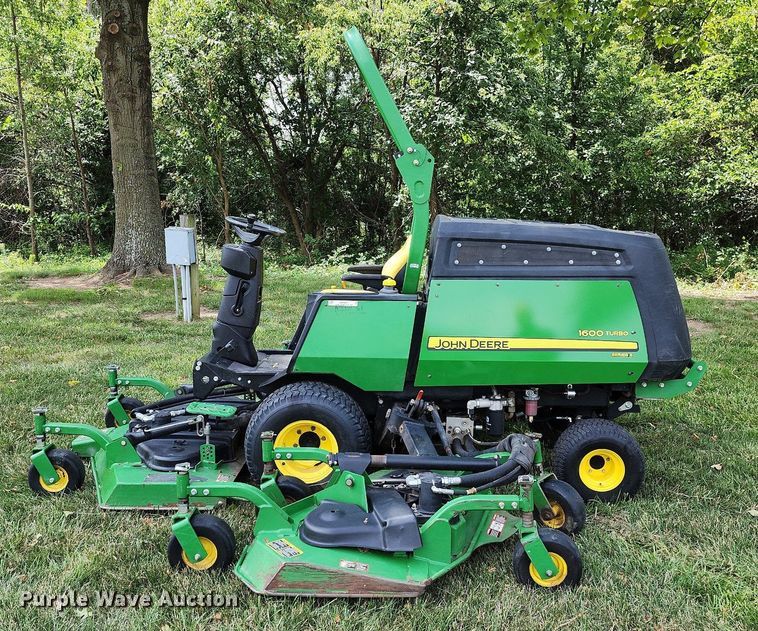 image for item MG9667 John  Deere 1600 Turbo  lawn mower