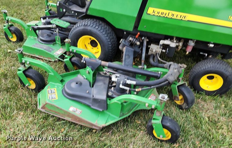 image for item MG9667 John  Deere 1600 Turbo  lawn mower