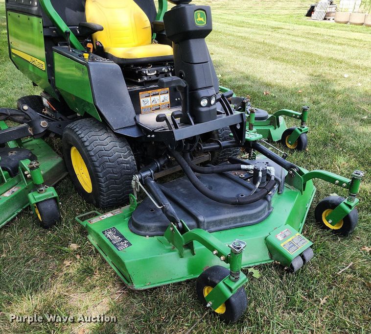 image for item MG9667 John  Deere 1600 Turbo  lawn mower