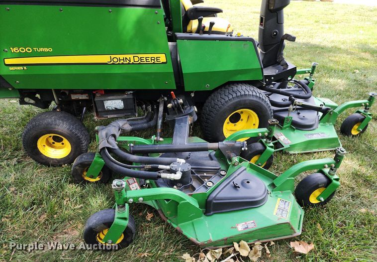 image for item MG9667 John  Deere 1600 Turbo  lawn mower