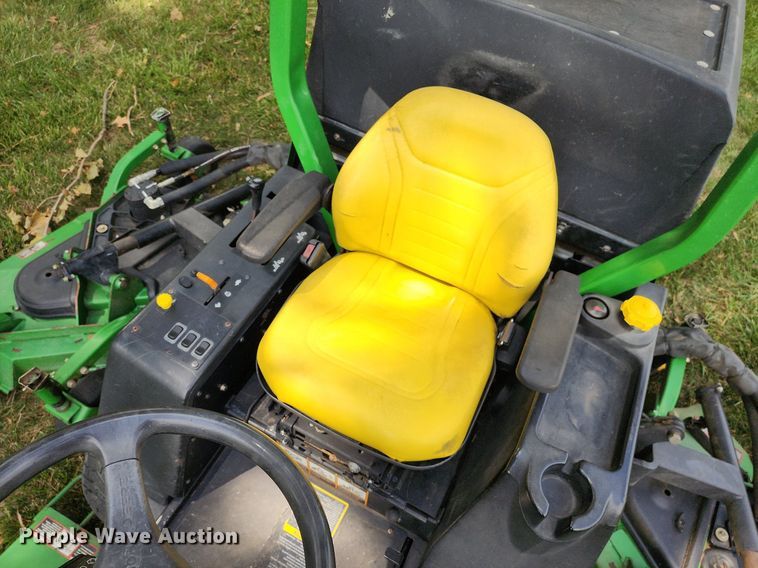 image for item MG9667 John  Deere 1600 Turbo  lawn mower