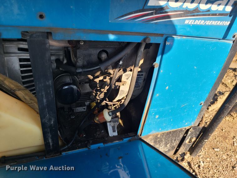 image for item MG9703 Miller Bobcat 250  welder/generator