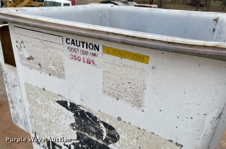 image for item MI9593 1989 Ford F600  bucket truck