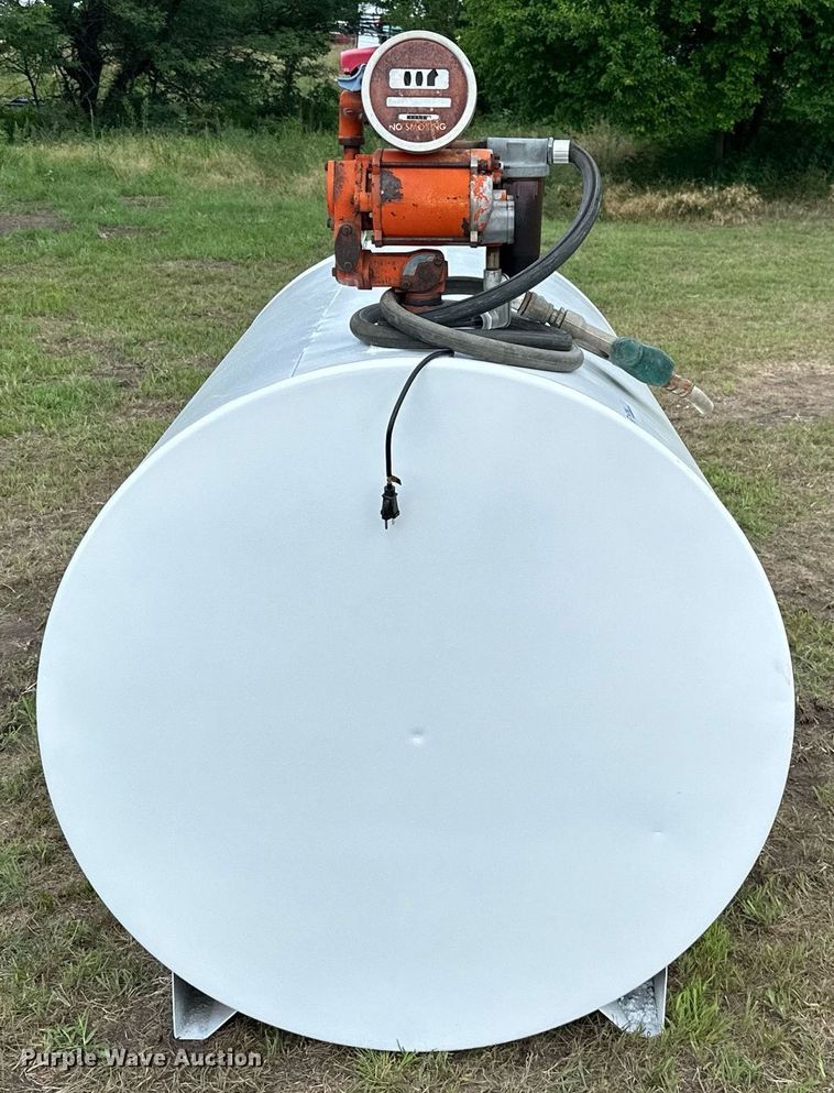 image for item ML9061 Fuel tank