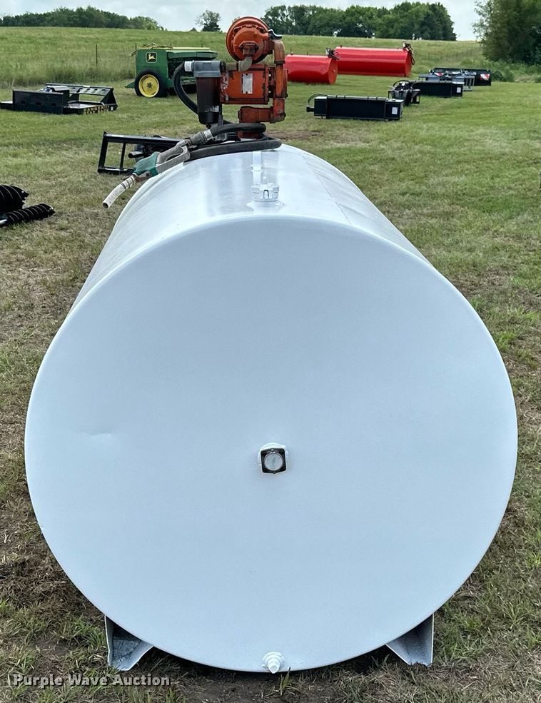 image for item ML9061 Fuel tank