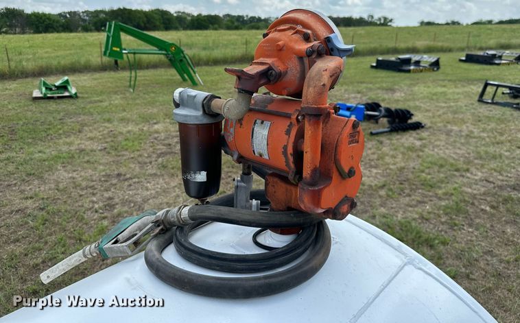 image for item ML9061 Fuel tank