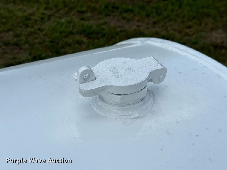 image for item ML9061 Fuel tank